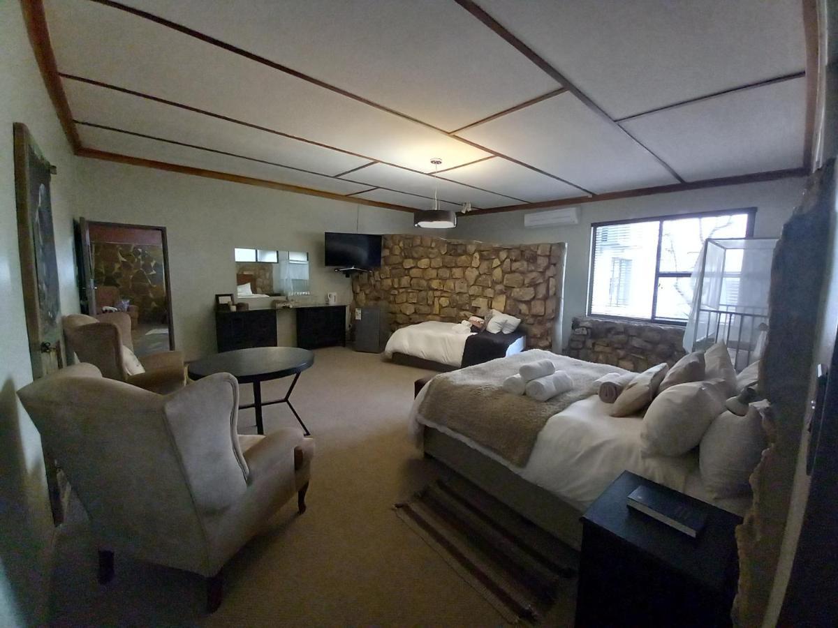 Die Windpomp Guesthouse Gobabis Extérieur photo
