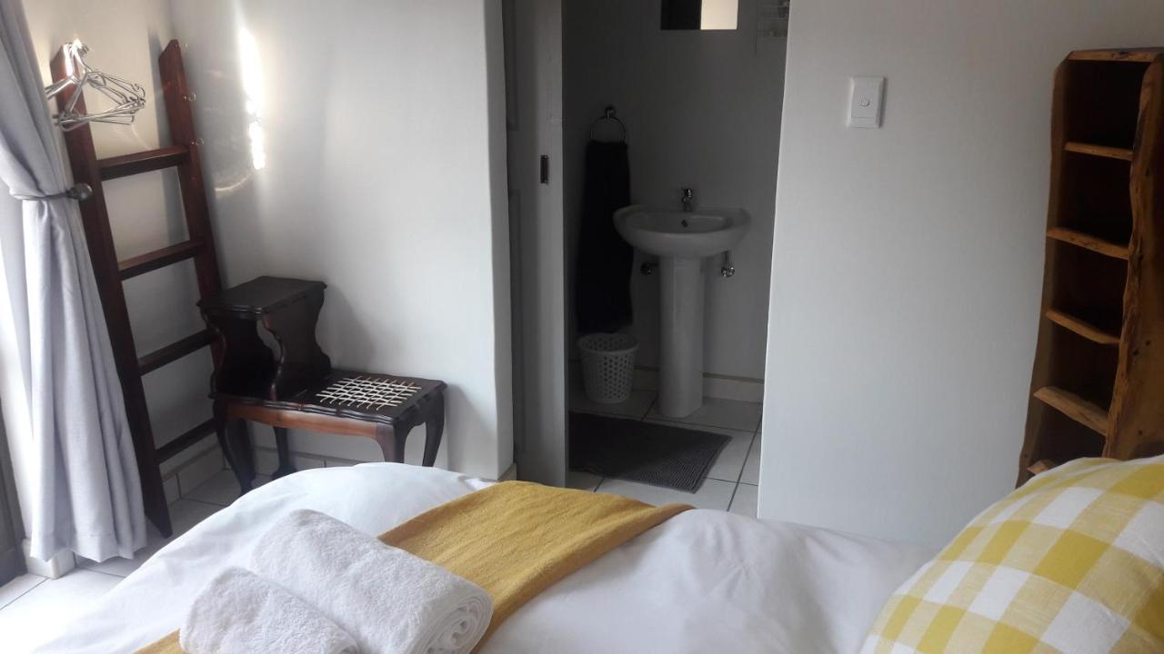 Die Windpomp Guesthouse Gobabis Extérieur photo